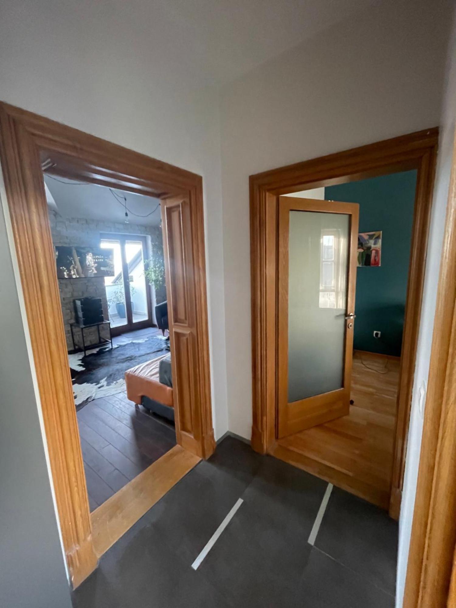 Vila Milka - Balkon - Besplatan Parking - Samostalna Prijava Karlovac Buitenkant foto