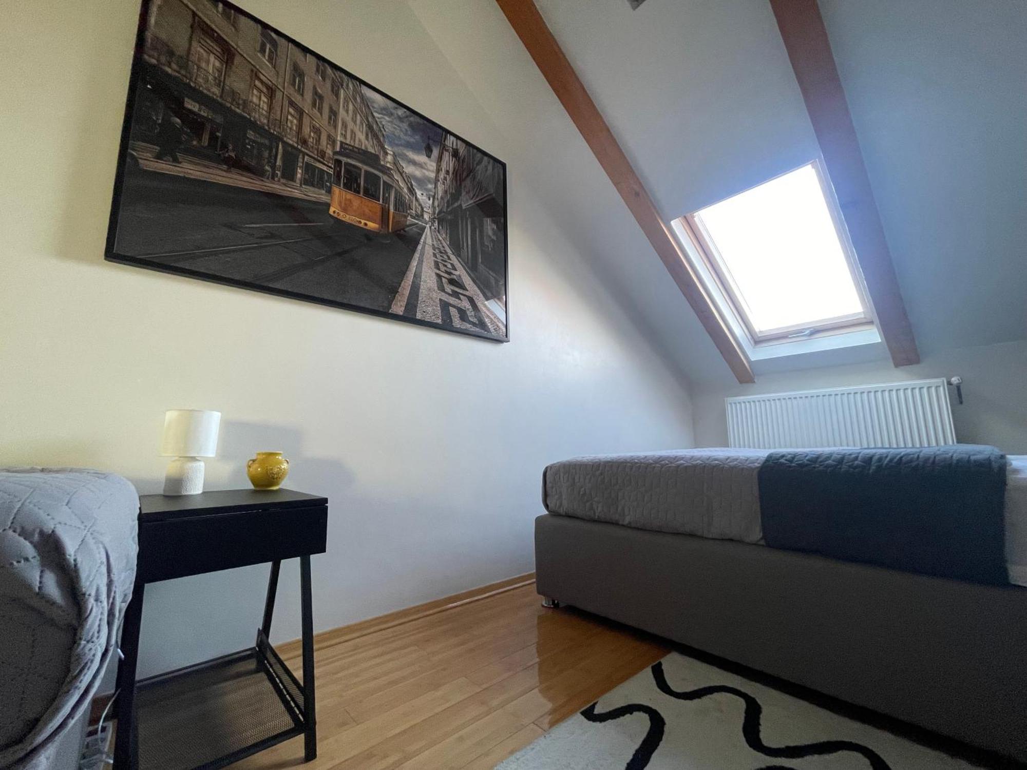 Vila Milka - Balkon - Besplatan Parking - Samostalna Prijava Karlovac Buitenkant foto