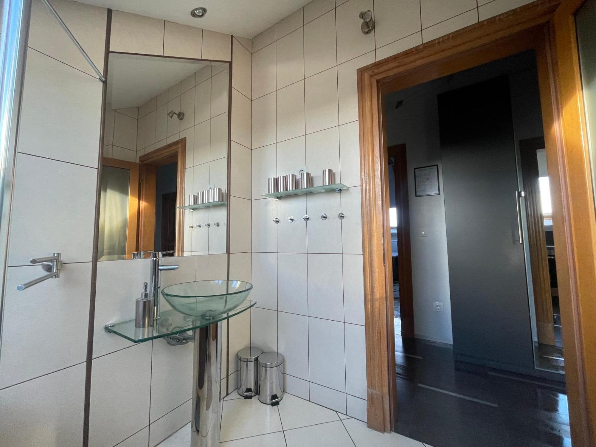 Vila Milka - Balkon - Besplatan Parking - Samostalna Prijava Karlovac Buitenkant foto